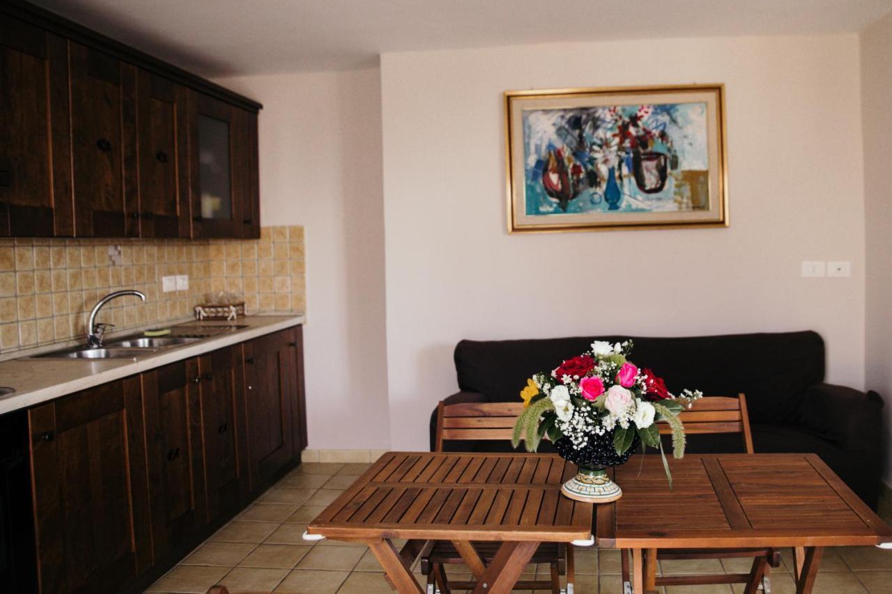 Le Antiche Colonne Bed & Breakfast Cinquefrondi Luaran gambar